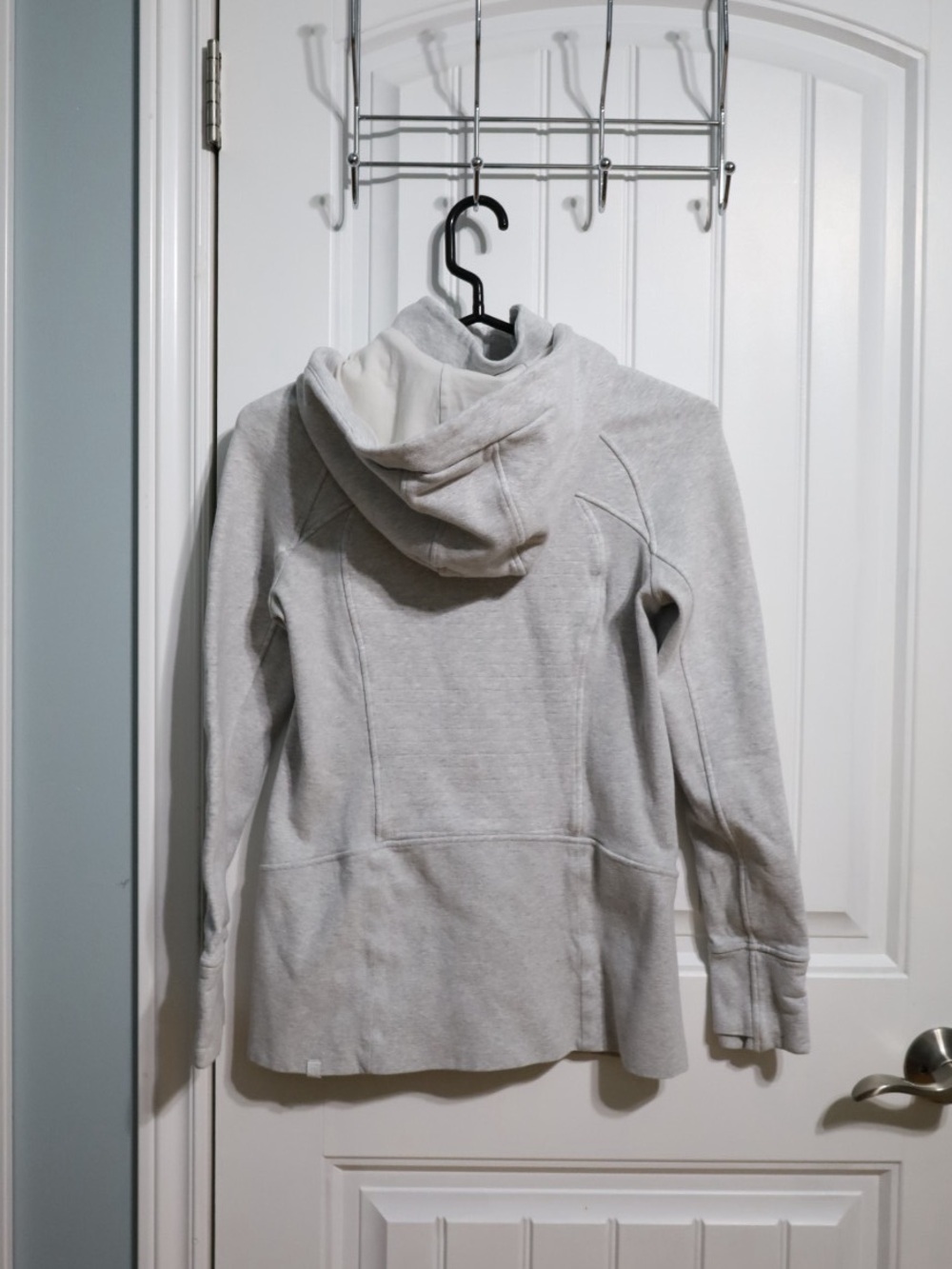 Lululemon Hooded Radiant Jacket Heathered Core Ultra Light Grey Womens Size 6 - Picture 7 of 10